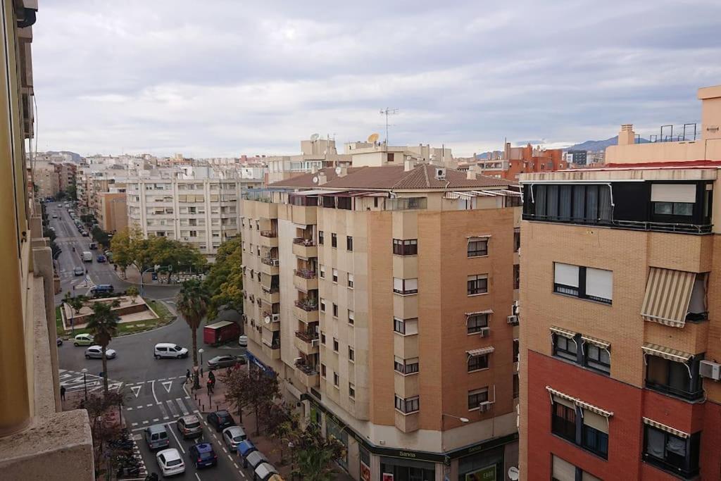 Apartamento Amplio Y Luminoso Plaza America, Wifi Apartment Alicante Luaran gambar