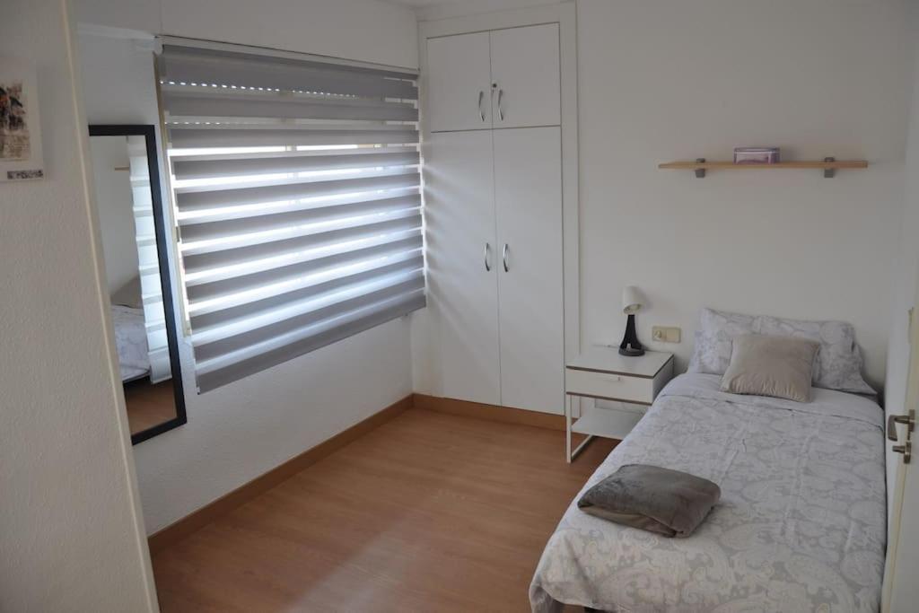 Apartamento Amplio Y Luminoso Plaza America, Wifi Apartment Alicante Luaran gambar